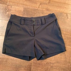 Black golf shorts. Nike, size 2